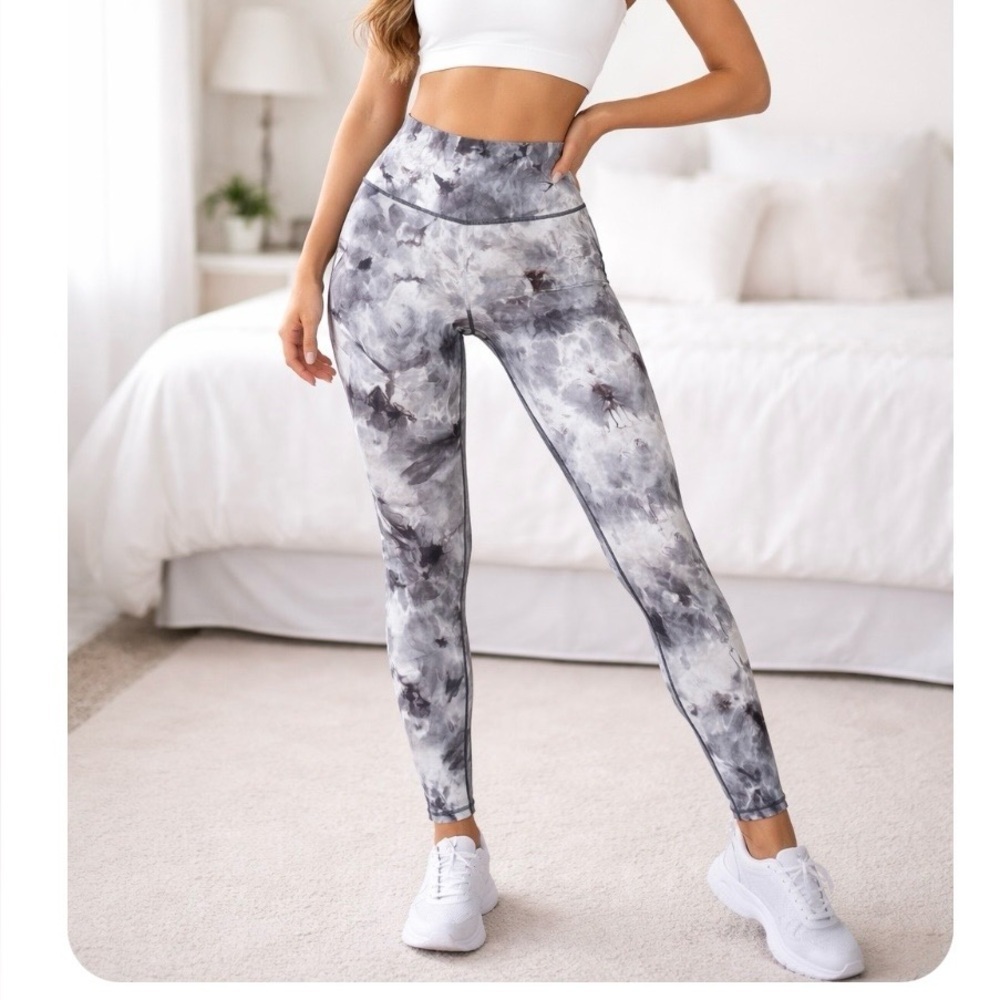 Gymshark Elevate Compression Leggings Cement Brown Spray Dye Size Medium